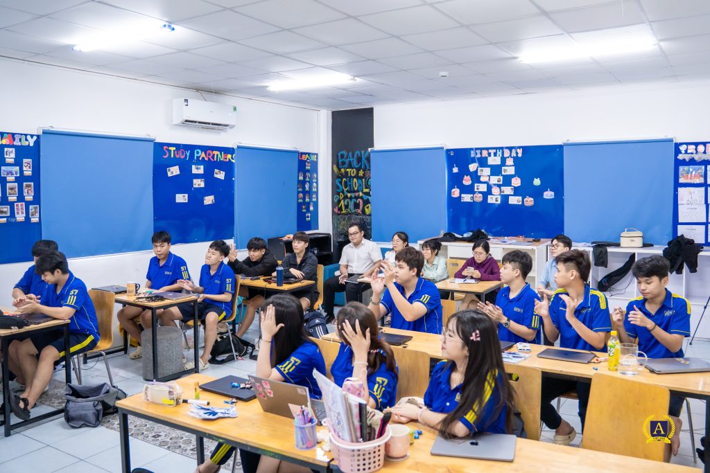 Vì sao con cần một “bản đồ cuộc đời” trước năm 18 tuổi? - Nguyễn Mạnh Dương